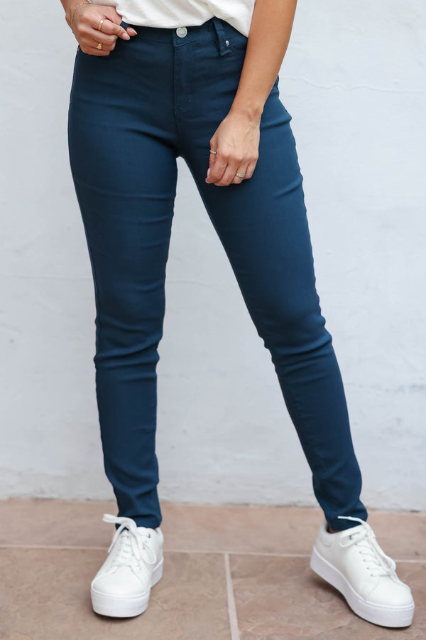 Short Girl Dilemma: Hemming Flare Jeans – Sew What, Gilly?