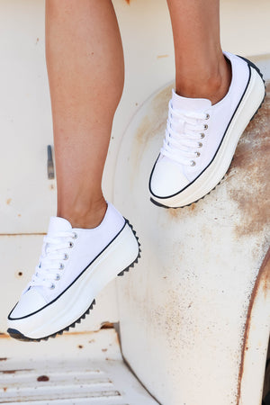 Bailey Platform Sneakers - White closet candy 4