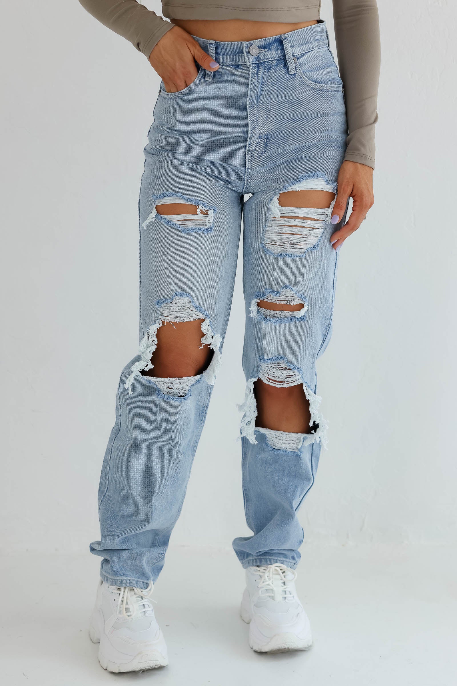 KAN CAN Tyra High Rise 90s Distressed Jeans - Light Wash closet candy 1