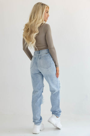 KAN CAN Tyra High Rise 90s Distressed Jeans - Light Wash closet candy 3