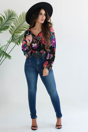 Love Blooms Peasant Top - Black closet candy 1